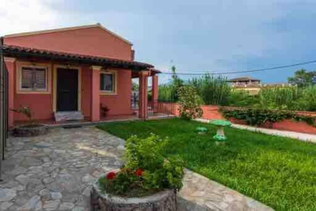 Sofis Private House With Big Garden Appartement Alykes Potamou Buitenkant foto