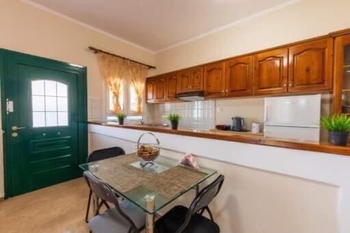 Sofis Private House With Big Garden Appartement Alykes Potamou Buitenkant foto